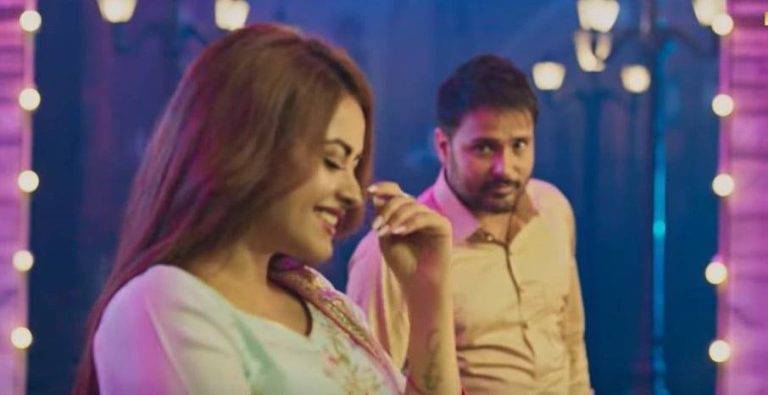 माझे वल दा Majhe Wal Da Song Lyrics Hindi - Amrinder Gill