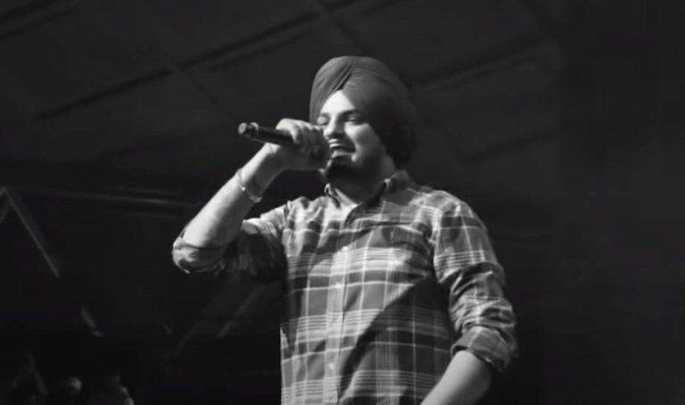 Full Flame Song Lyrics Hindi (2020) – Shooter Kahlon | Updated 2024 फुल फ्लेम Full Flame Song Lyrics Hindi - Shooter Kahlon