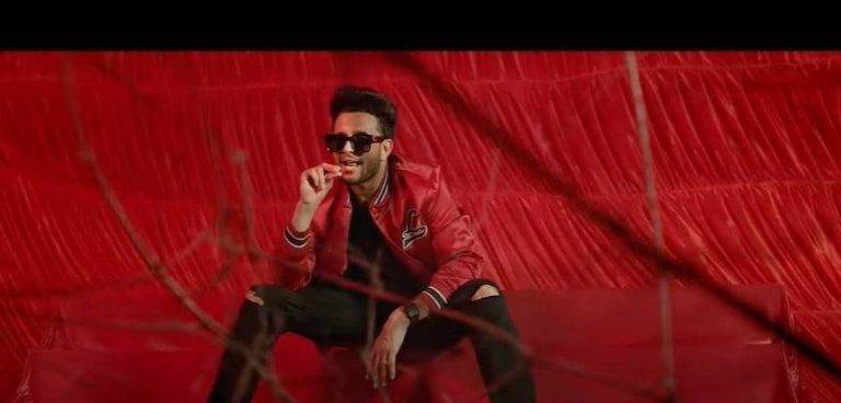 Success Kaur Song Lyrics In Hindi (2020) – R Nait सक्सेस कौर Success Kaur Song Lyrics In Hindi - R Nait