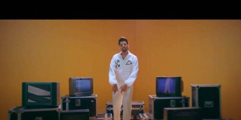 CCTV Song Lyrics In Hindi (2020) – Singga CCTV Song Lyrics In Hindi (2020) - Singga