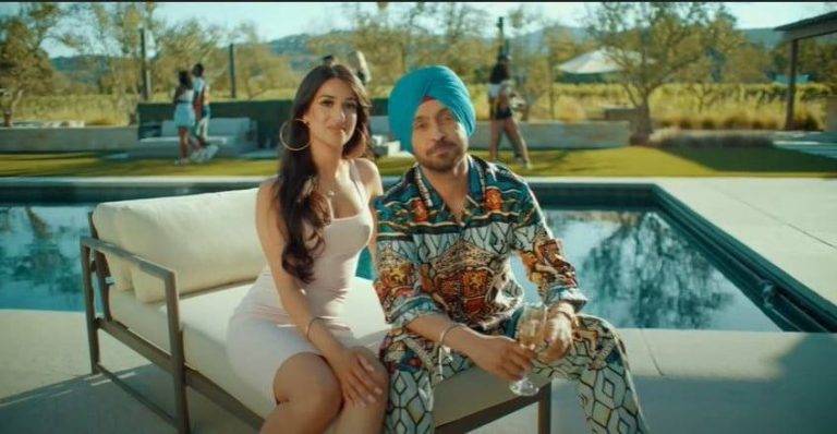 Clash Song Lyrics In Hindi (2020) – Diljit Dosanjh Clash Song Lyrics In Hindi (2020) – Diljit Dosanjh
