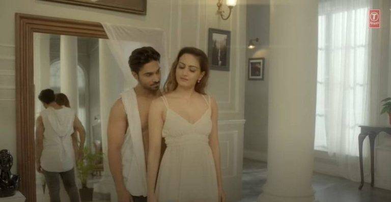 Kandhe Ka Woh Til Song Lyrics In Hindi (2020) – Sachet Tandon | Updated 2024 Kandhe Ka Woh Til Song Lyrics In Hindi (2020) – Sachet Tandon