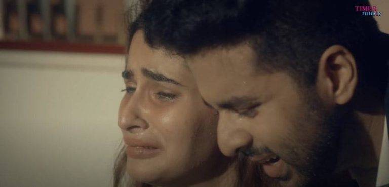 Reh Gaye Kahan Lyrics In Hindi (2020) – Gurashish Singh | Updated 2024 Reh Gaye Kahan Lyrics In Hindi (2020) - Gurashish Singh